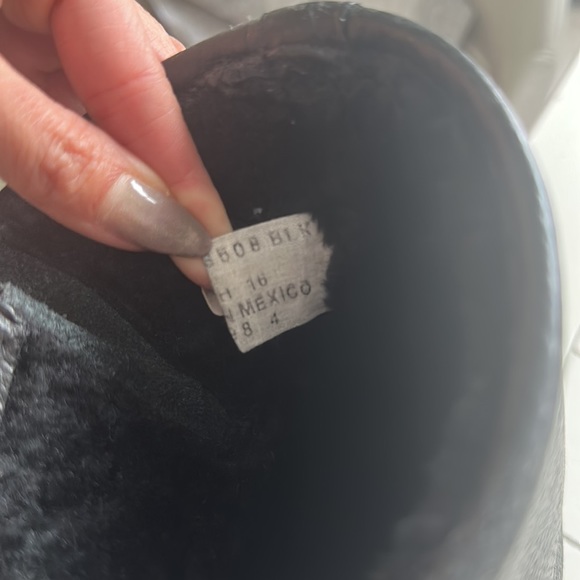 Frye - Vanessa 6” Shearling Lined Boots - Picture 12 of 13